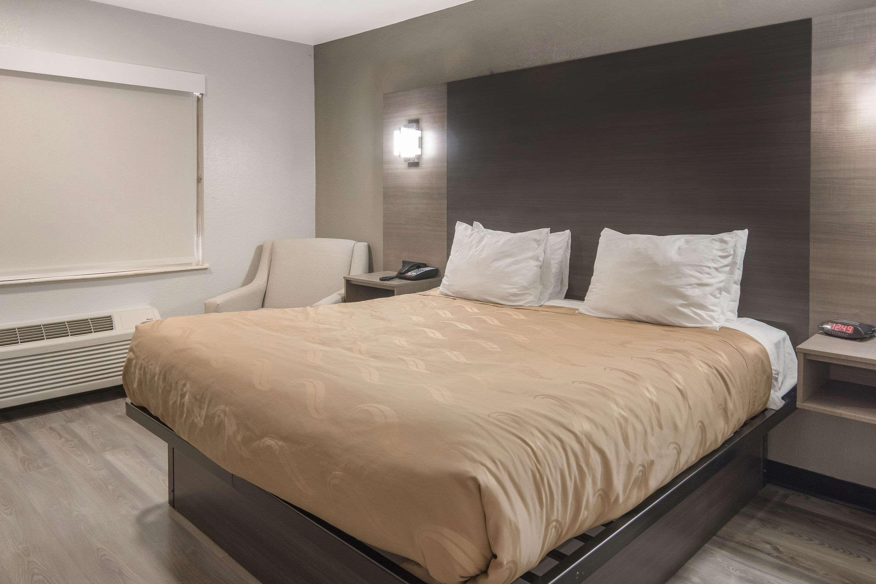 Quality Inn & Suites فورت وورث المظهر الخارجي الصورة