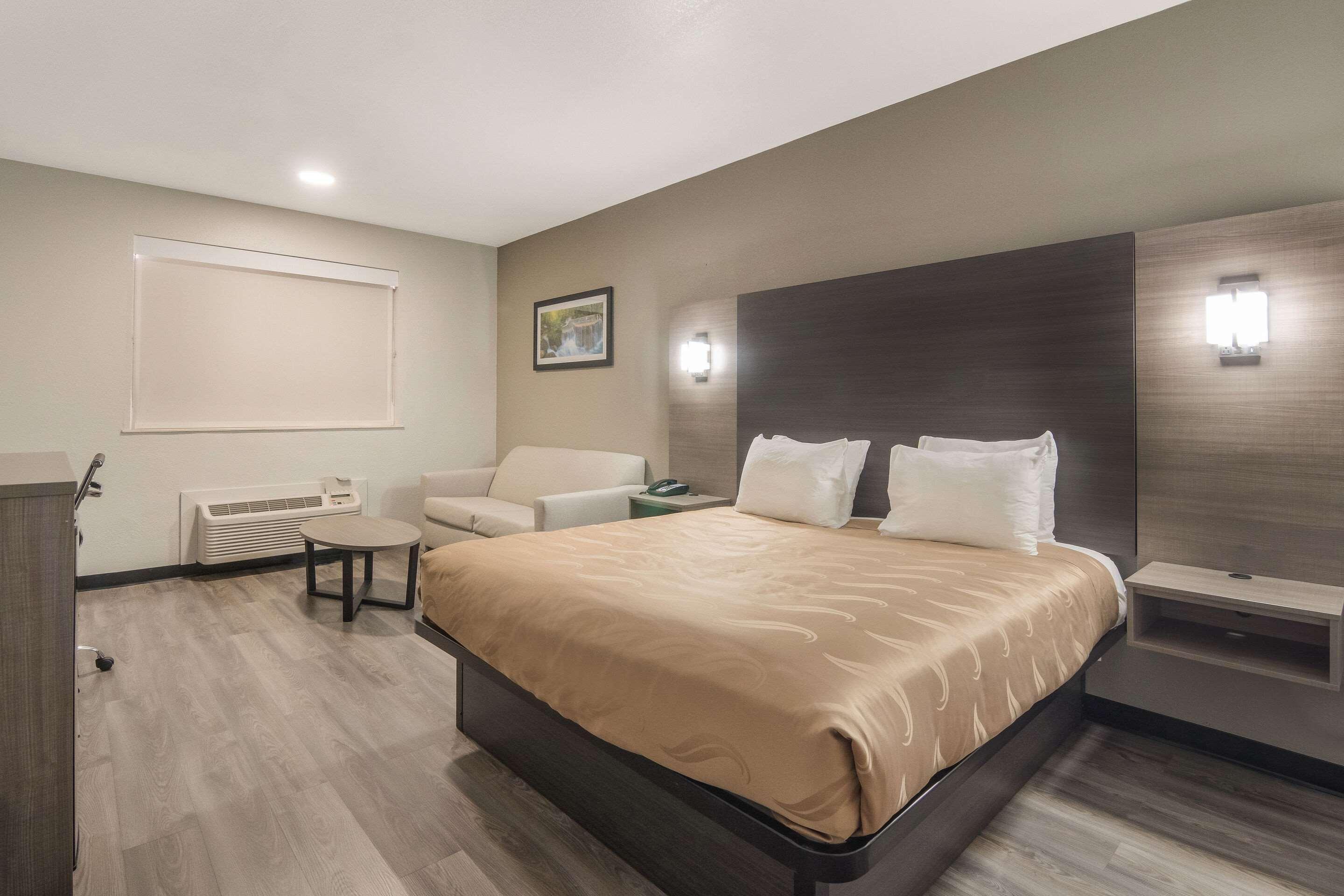 Quality Inn & Suites فورت وورث المظهر الخارجي الصورة