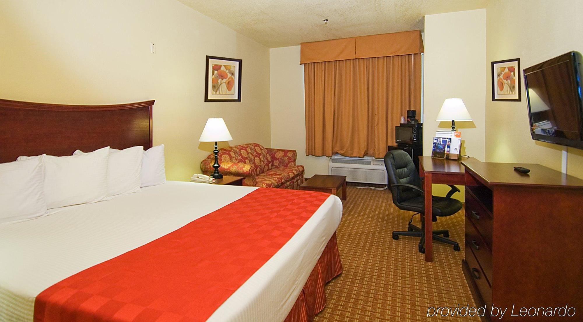 Quality Inn & Suites فورت وورث المظهر الخارجي الصورة